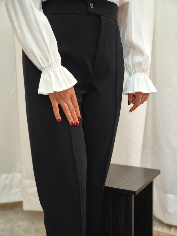 شلوار زنانه